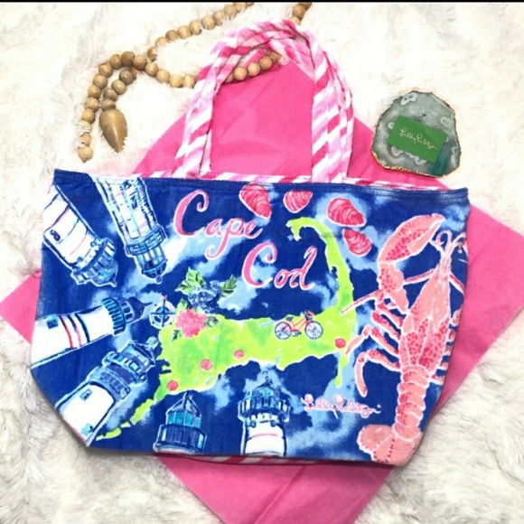 Lilly Pulitzer Handbags - Lilly Pulitzer Cape Cod Terry Cloth Tote Bag